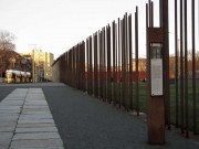 caminhando pelo muro - bernauerstr