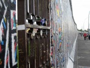 caminhando pelo muro - east side gallery